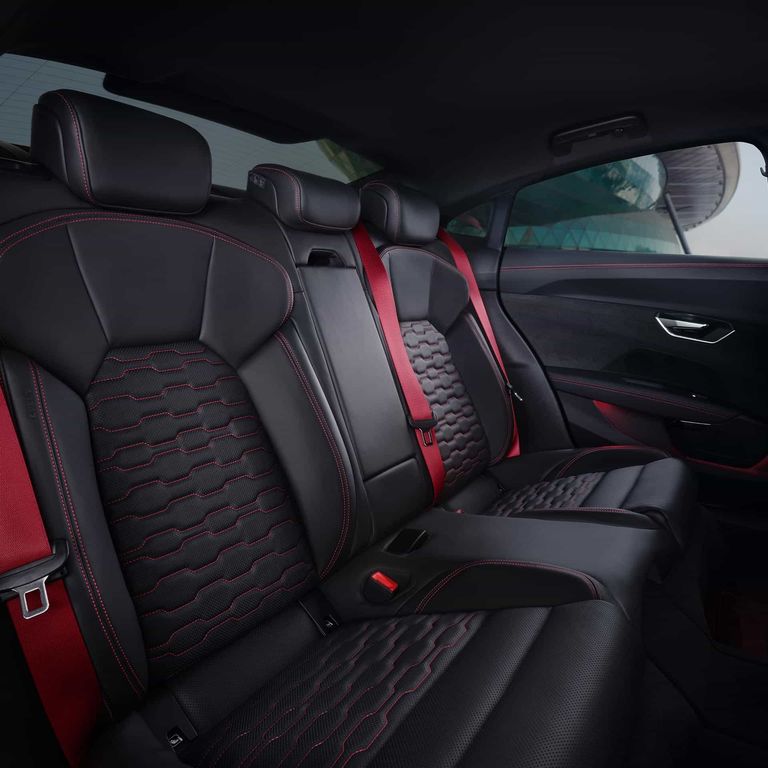Rücksitze Audi RS e-tron GT