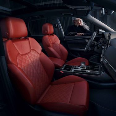 Foto de los asientos deportivos del Audi SQ5 TDI. 